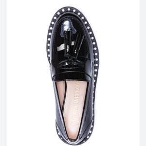 Stuart Weitzman Mila Lift Pearl black patent leather Loafer. Size 39